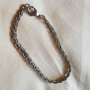 Silver Chain Detailed Bracelet (BOGO!!)
